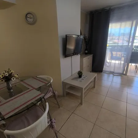 Beautiful Near The And Pool Apartament Costa Adeje (Tenerife)